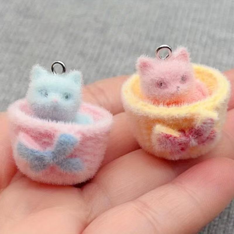 Jewelry Making Accessories - 4pcs 3D plush resin cat pendant,