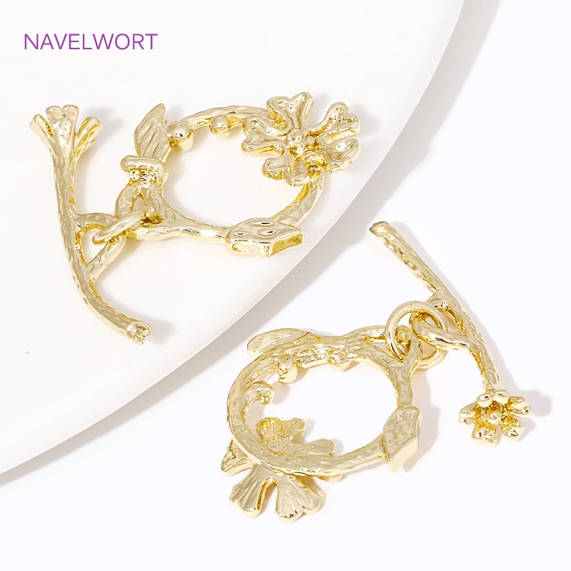 Trendy 18K Gold Plated Flower  - Toggle Clasp Gold 评论和价格